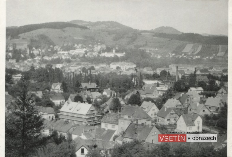 Pohled ze Žambošky na Štěpánskou ulici (13. 10. 1963)